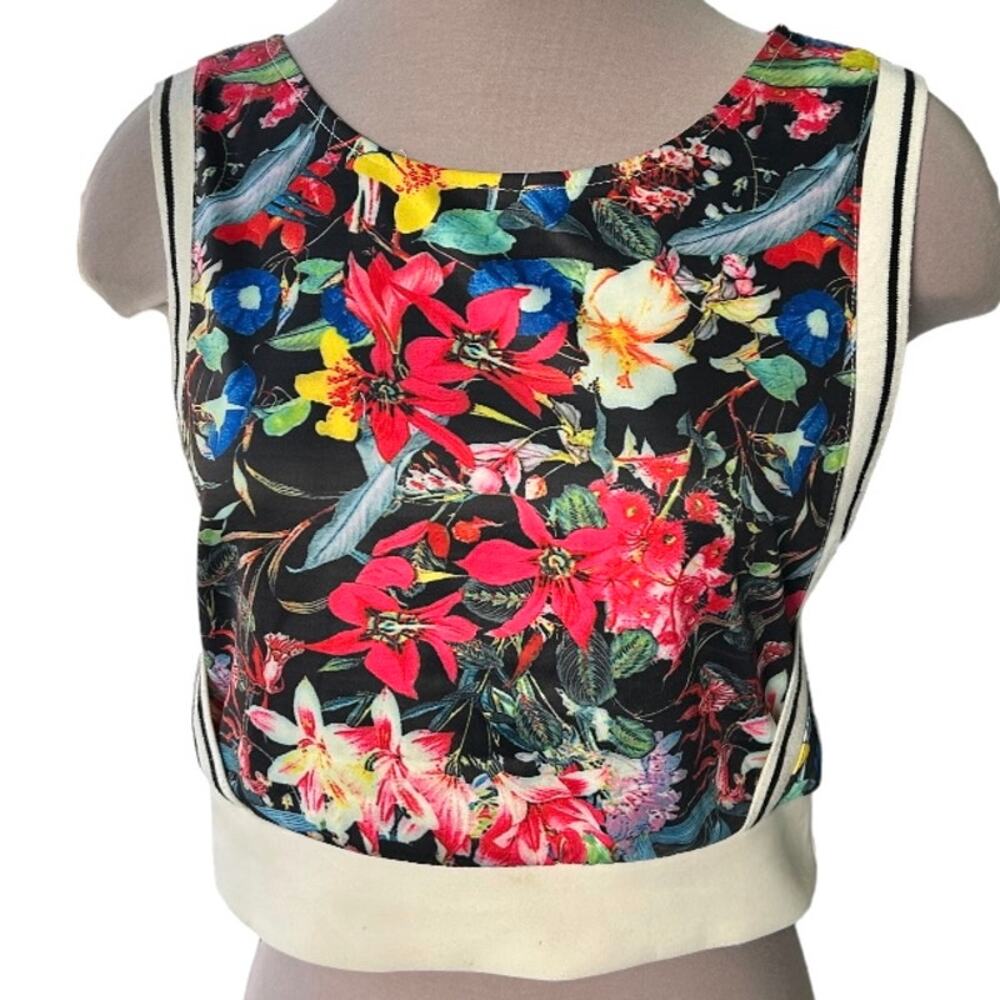 EUC GTW Fab Sleeveless Floral Cropped Top Multicolor Women's Size Small